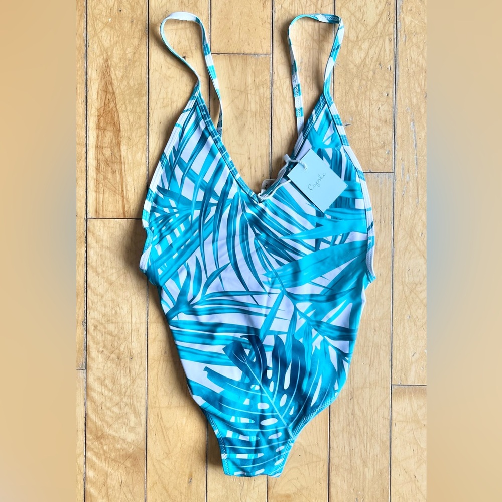 Cupshe NEW Blue Tropical Palm Print One Piece Swimsuit Size Small